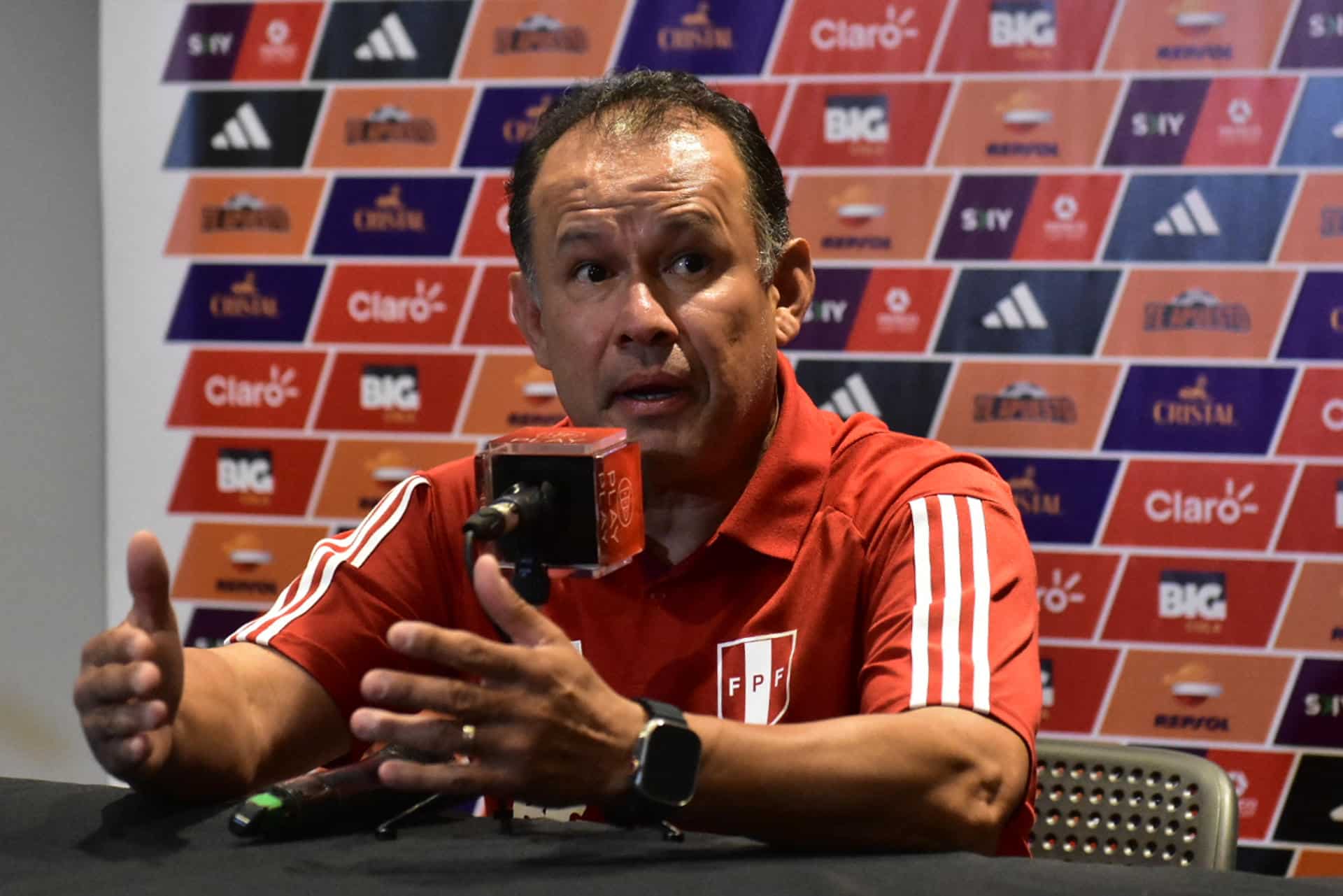 Perú con 5 jugadores del campeón para siguientes juegos de eliminatoria