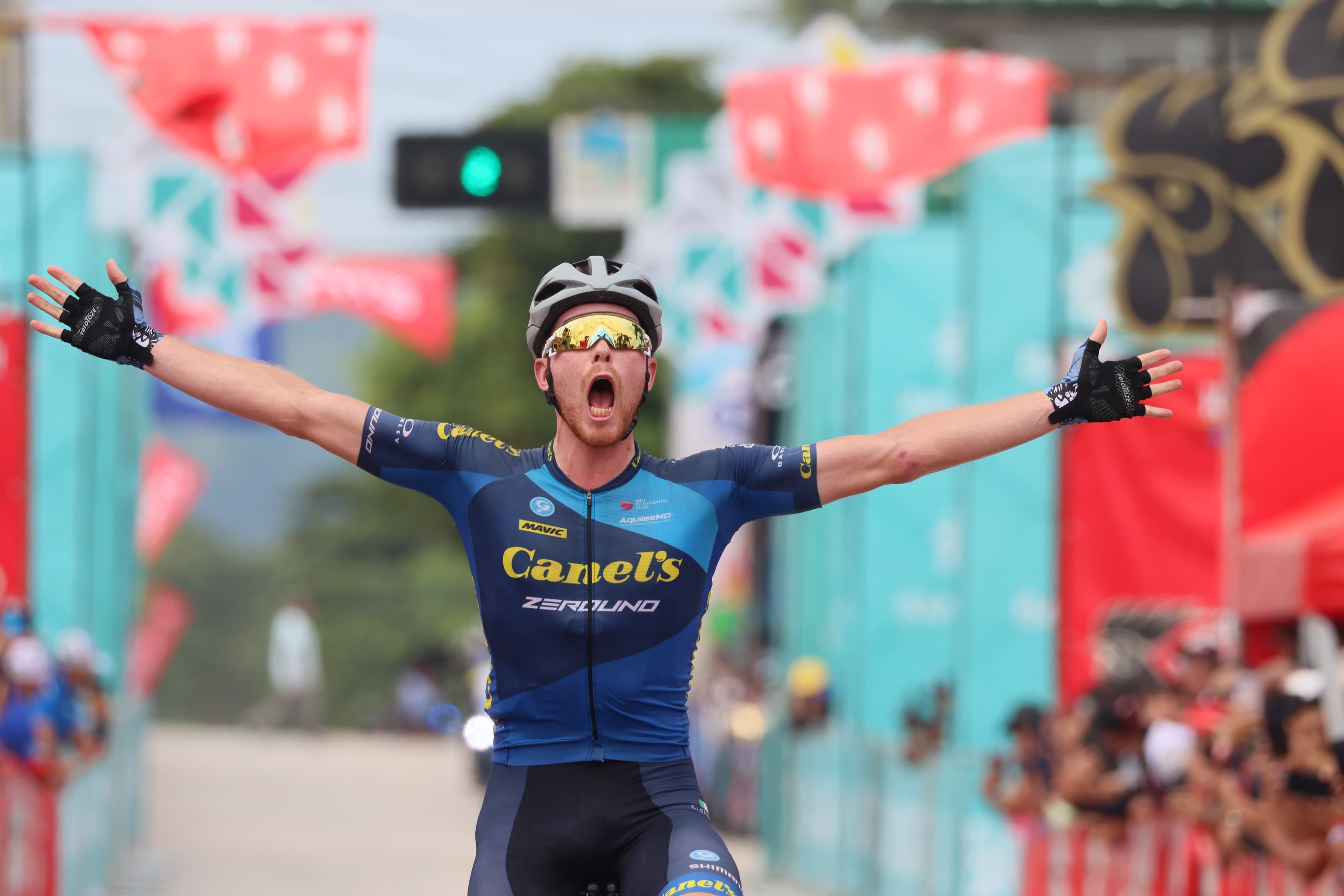 Vuelta a Guatemala: Cormac Mcgeough gana la primera etapa en San Benito Petén