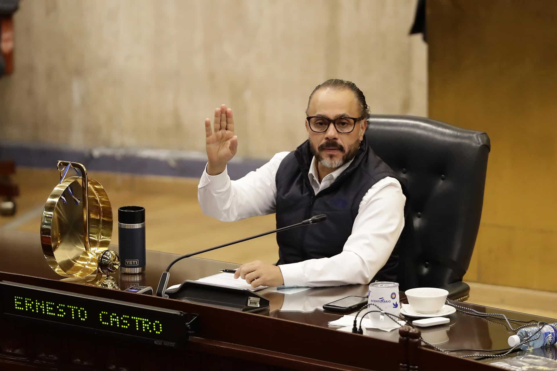 Congreso en El Salvador ratificará a los designados para suplir a Bukele por seis meses