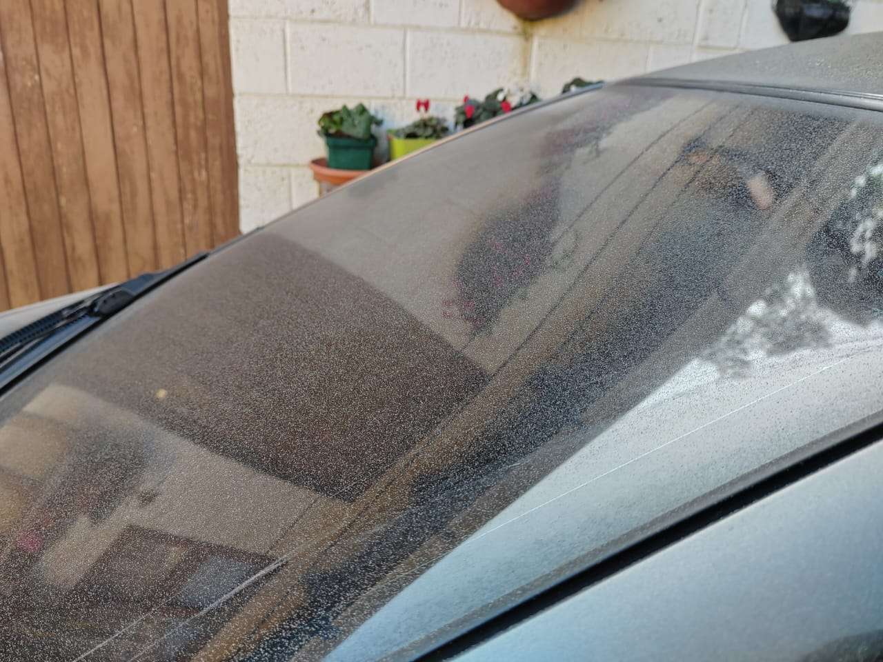 ¿Cuáles son las recomendaciones por caída de ceniza del Volcán Santiaguito?