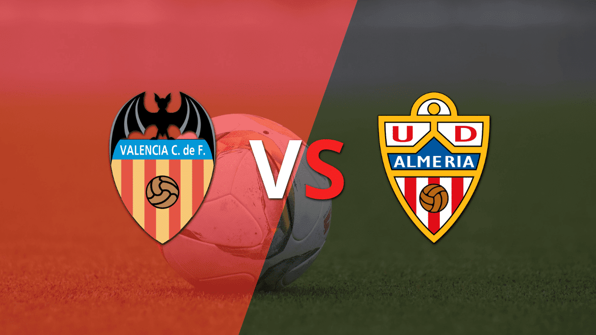 Victoria parcial de Valencia sobre Almería en el estadio Mestalla