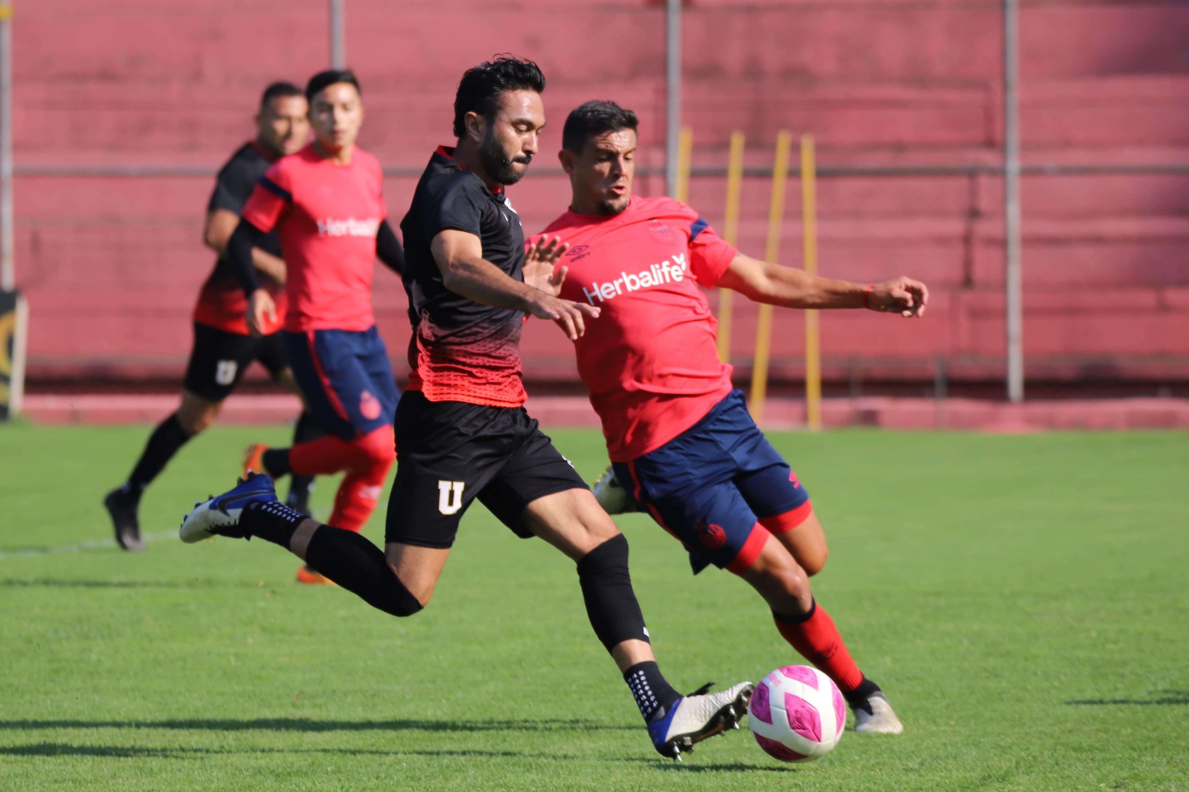 Municipal no pudo con Universidad de la Primera División y cayó 1-2 en juego amistoso disputado en el Estadio El Trébol, a una semana del inicio del Clausura 2024.