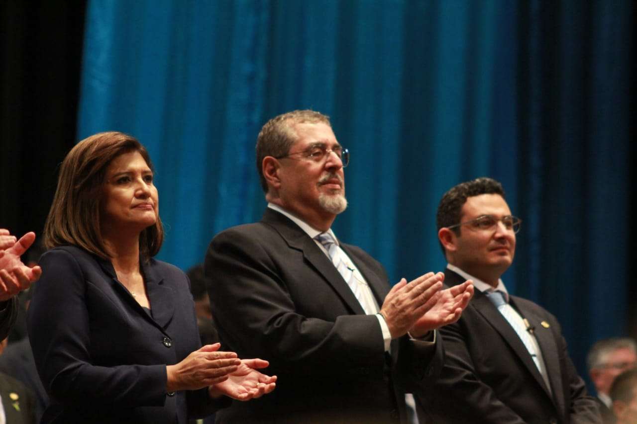 Karin Herrera Bernardo Arévalo Samuel Pérez