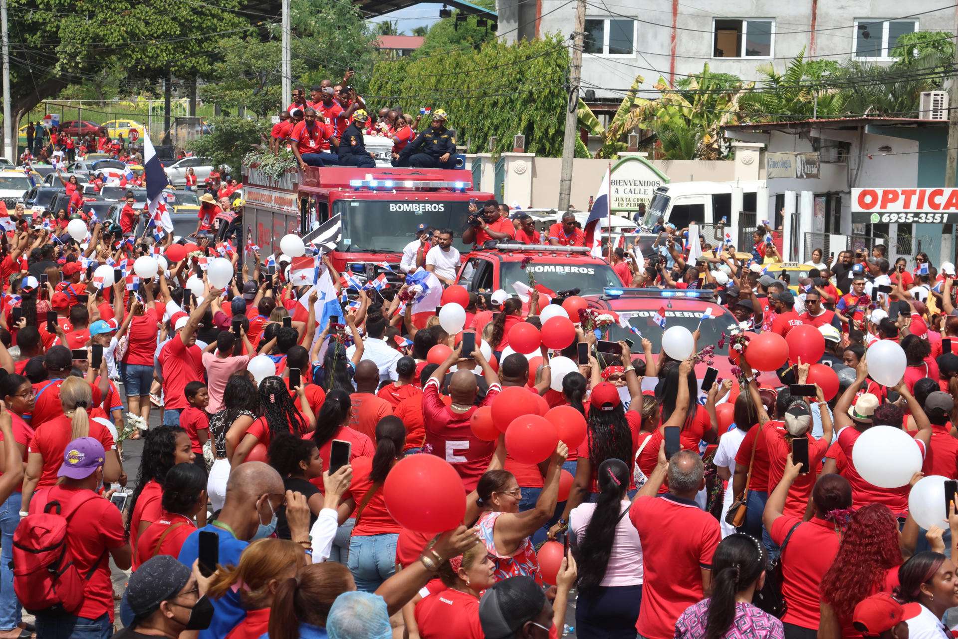 Luis Tejada tuvo su último adiós en una marea roja en Panamá