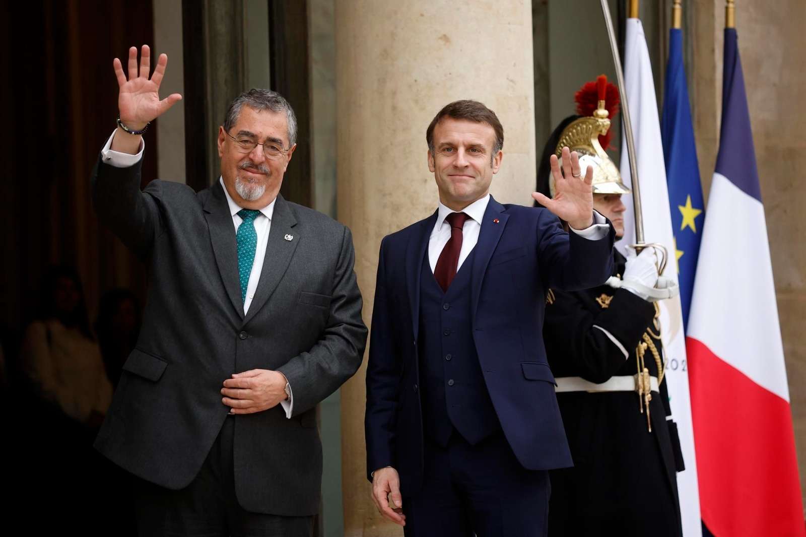 ¿De qué habló Bernardo Arévalo con el Presidente de Francia Emmanuel Macron?