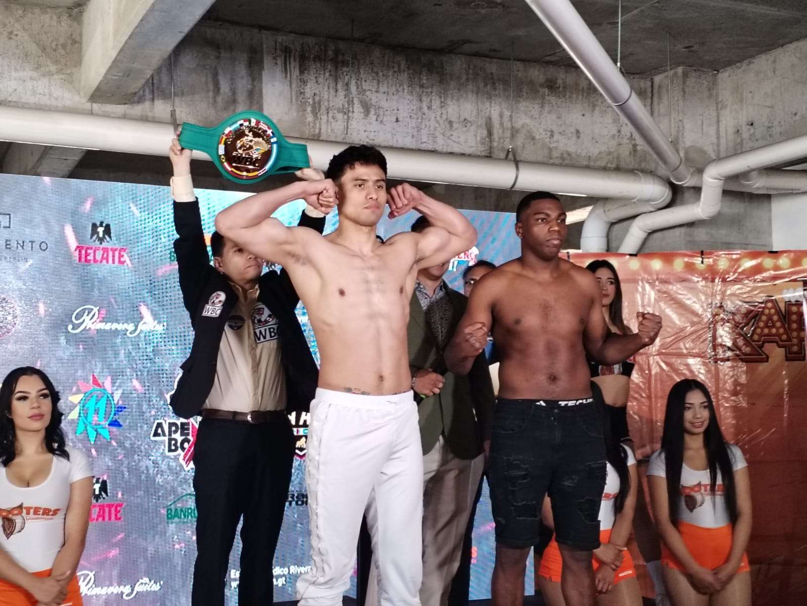 Lester Martínez listo para pelear en Guatemala