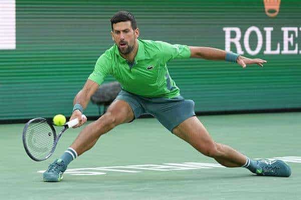 Novak Djokovic volvió este sábado a competir en Indian Wells cinco años después, venció con algunos apuros al australiano Aleksandar Vukic en la segunda ronda y sumó su victoria número 400 en partidos de Masters 1.000.