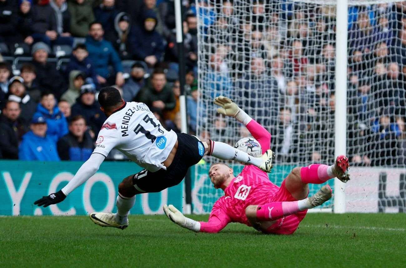 Nathaniel Mendez Laing Derby County