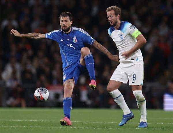 Italia decidió este lunes que Francesco Acerbi, defensa del Inter,