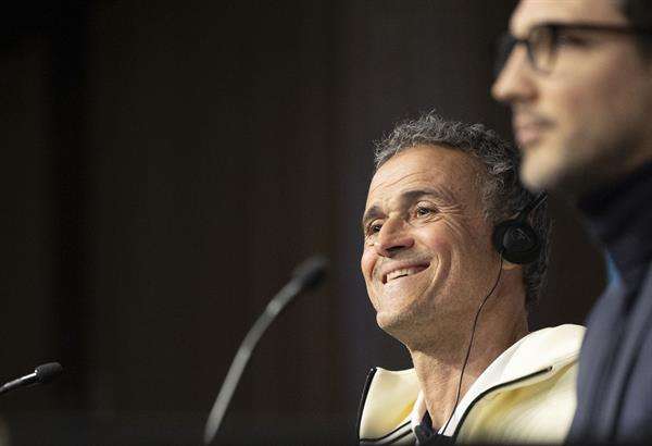 Luis Enrique: "La temporada pinta bien, pero se puede torcer en cualquier momento"