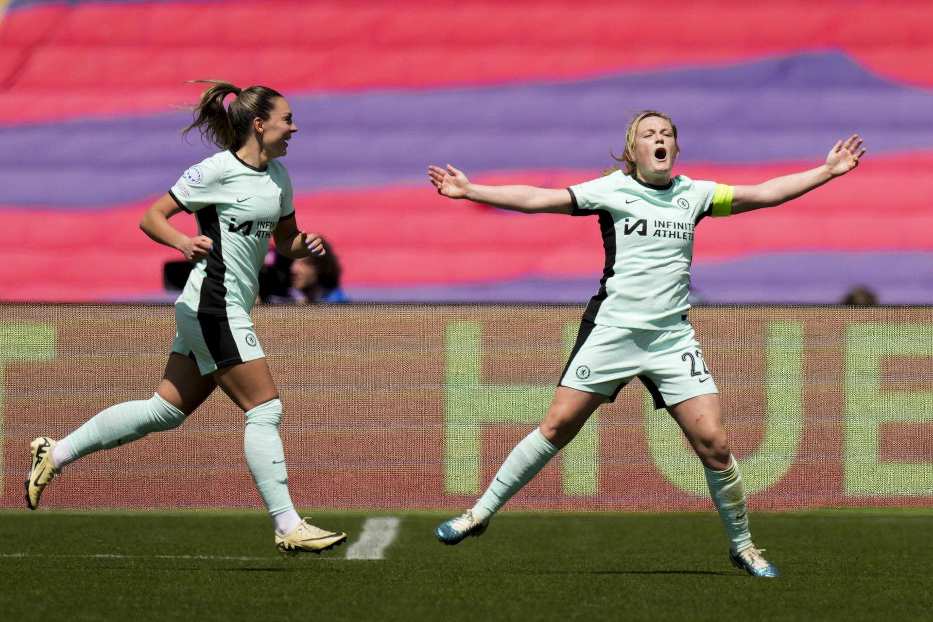 Chelsea pega primero en la semifinal ante el Barcelona en la Champions League Femenil