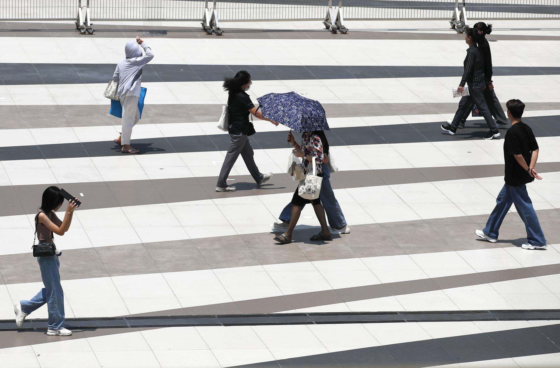 Calor extremo provoca la suspensión de clases en Filipinas y una alerta en Tailandia
