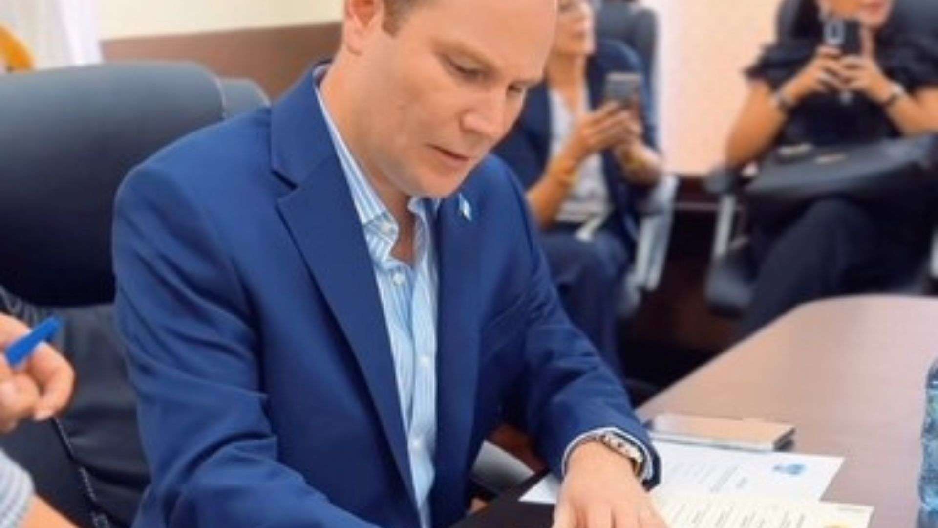 Álvaro Arzú Escobar