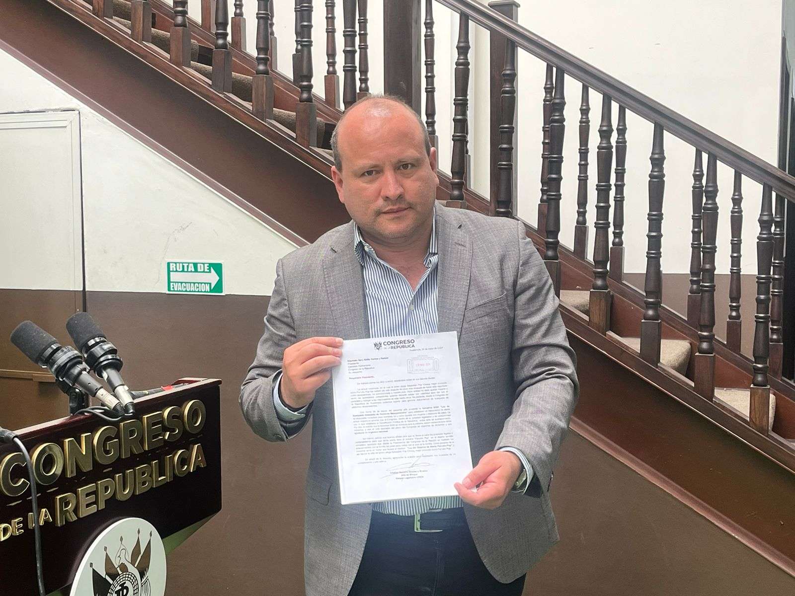 Muerte de Farruko Pop inspira ley para buscar hombres desaparecidos