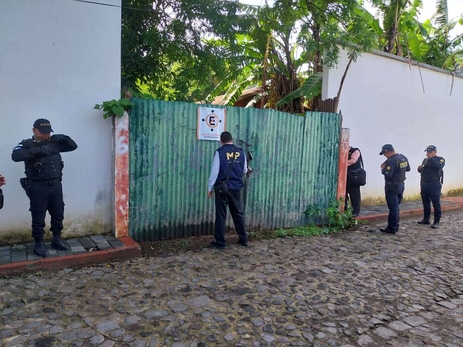 Allanan propiedad en La Antigua Guatemala por posibles daños al patrimonio cultural