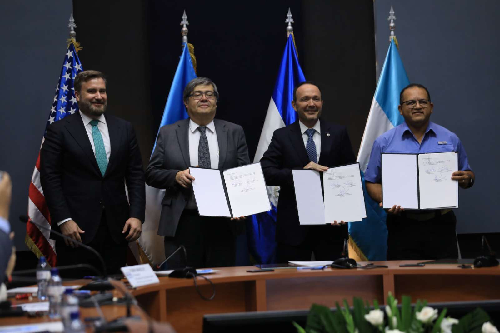 Guatemala, El Salvador y Honduras firman convenio contra delincuencia transnacional