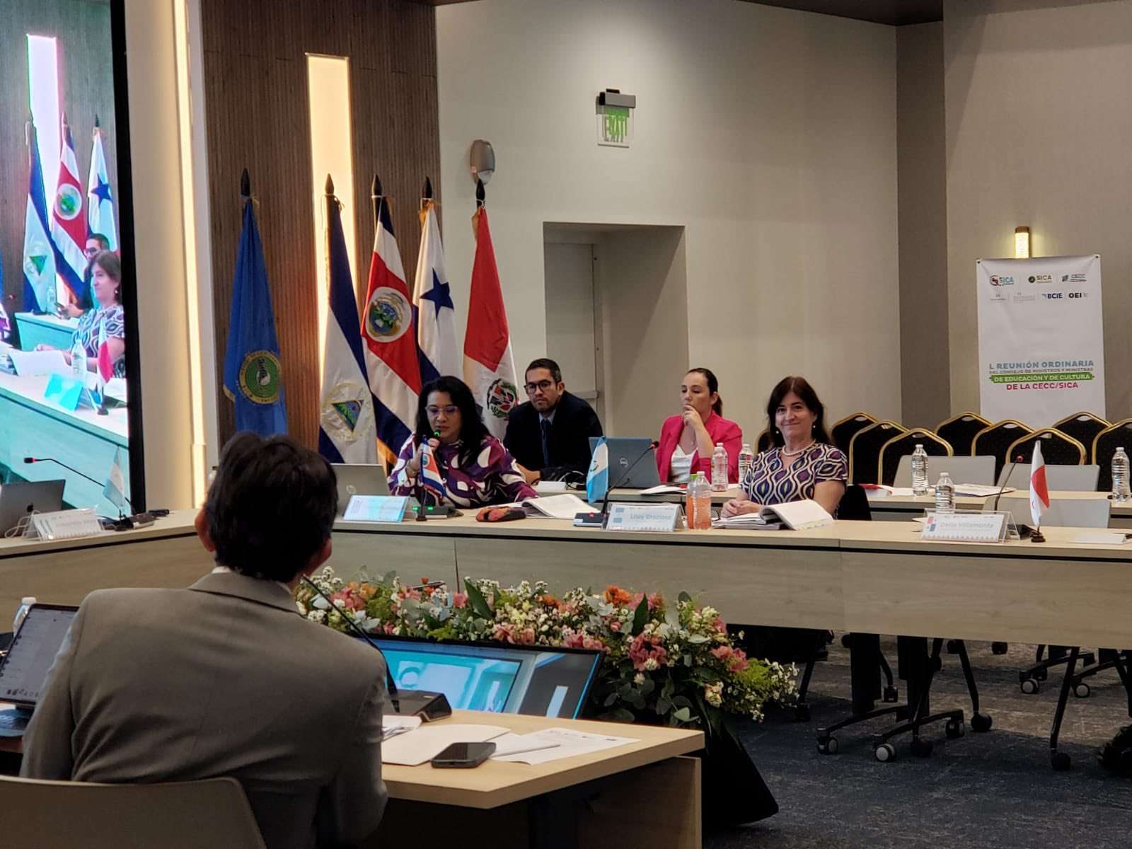 Ministras de Educación y Cultura de Guatemala participaron en reunión regional del CECC/Sica