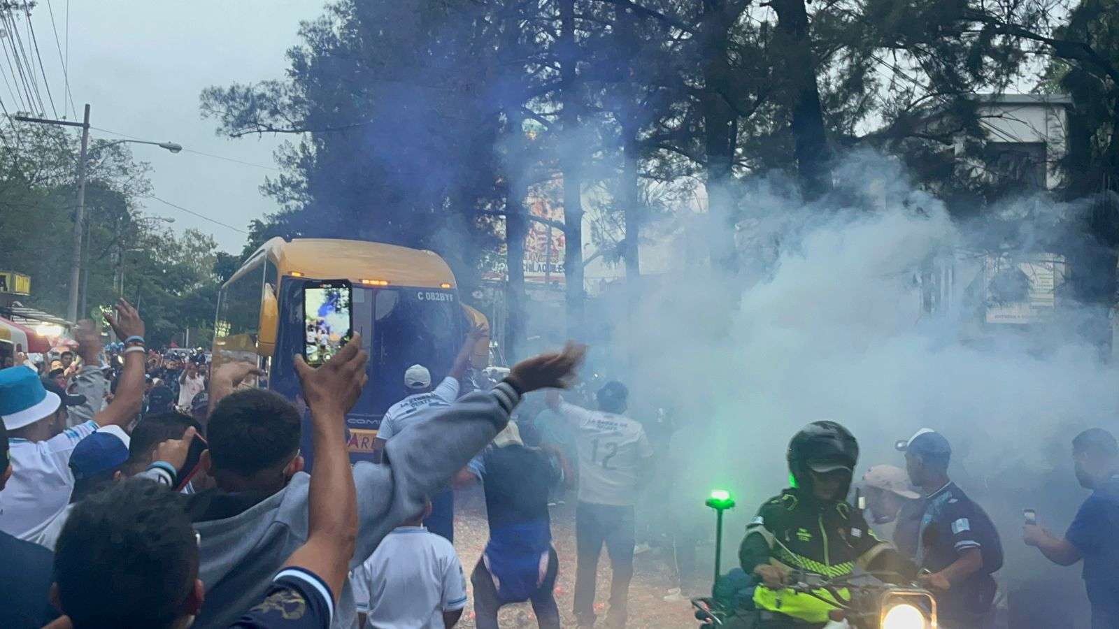 EN VIDEO | Así fue la llegada de la Selección de Guatemala al estadio Doroteo Guamuch Flores