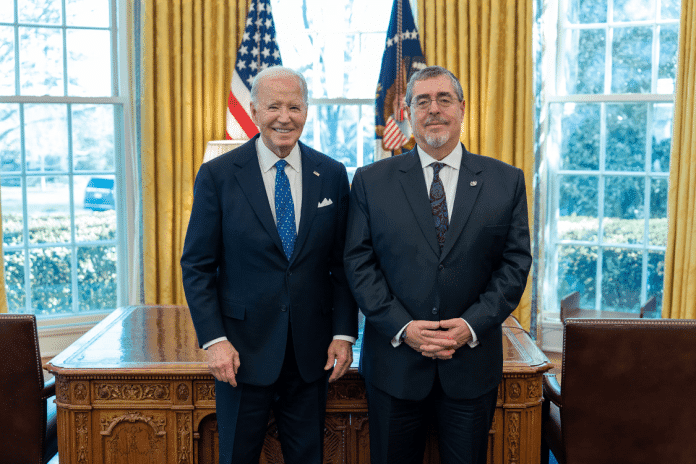 Bernardo Arévalo Migrantes Joe Biden