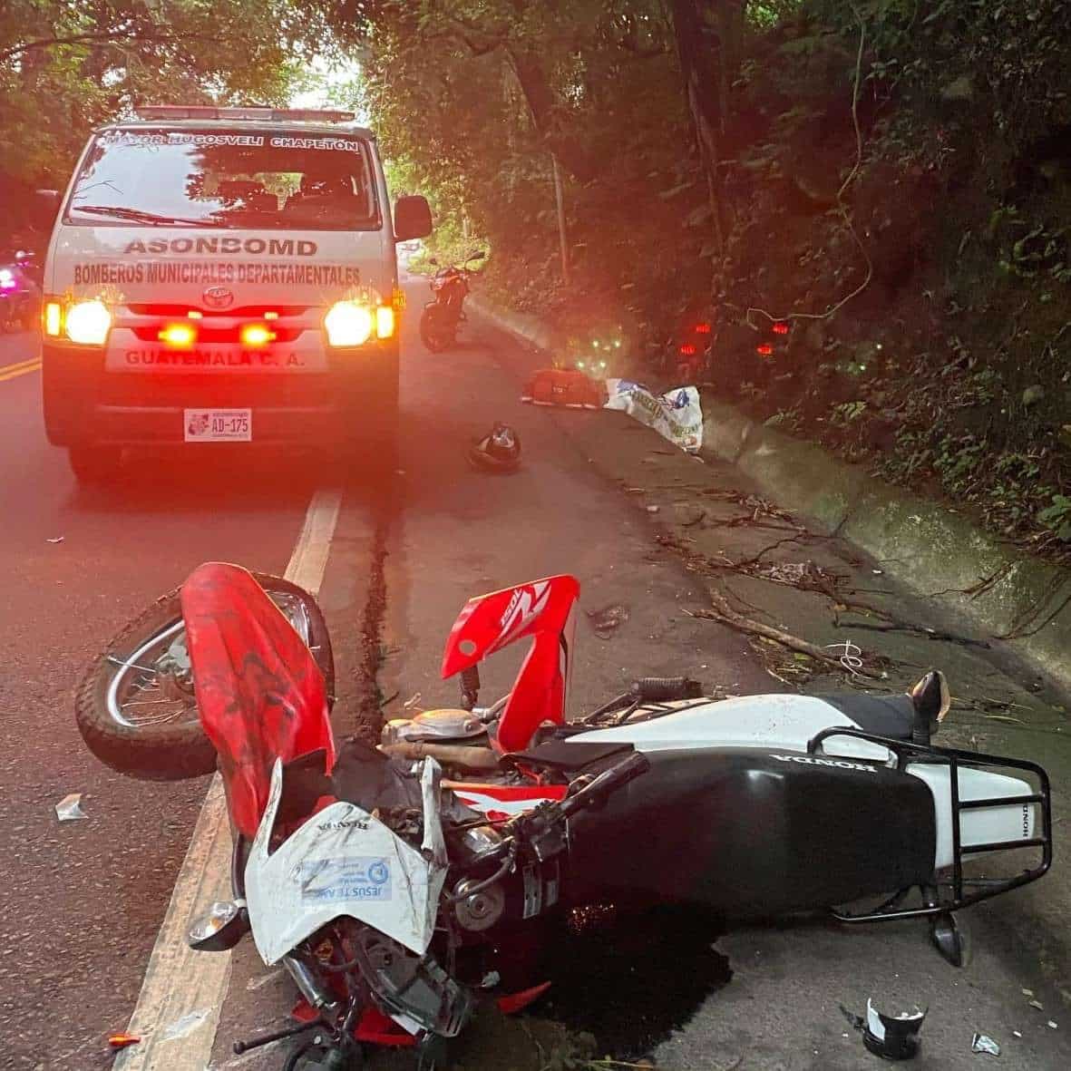 ÚLTIMA HORA | Accidente en ruta al pacífico deja un motorista muerto en Suchitepéquez