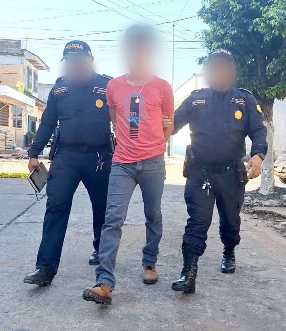 PNC de Guatemala detiene a presunto implicado en triple homicidio en Retalhuleu
