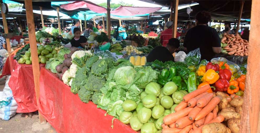 Aumento de precios en productos básicos impacta a los consumidores guatemaltecos