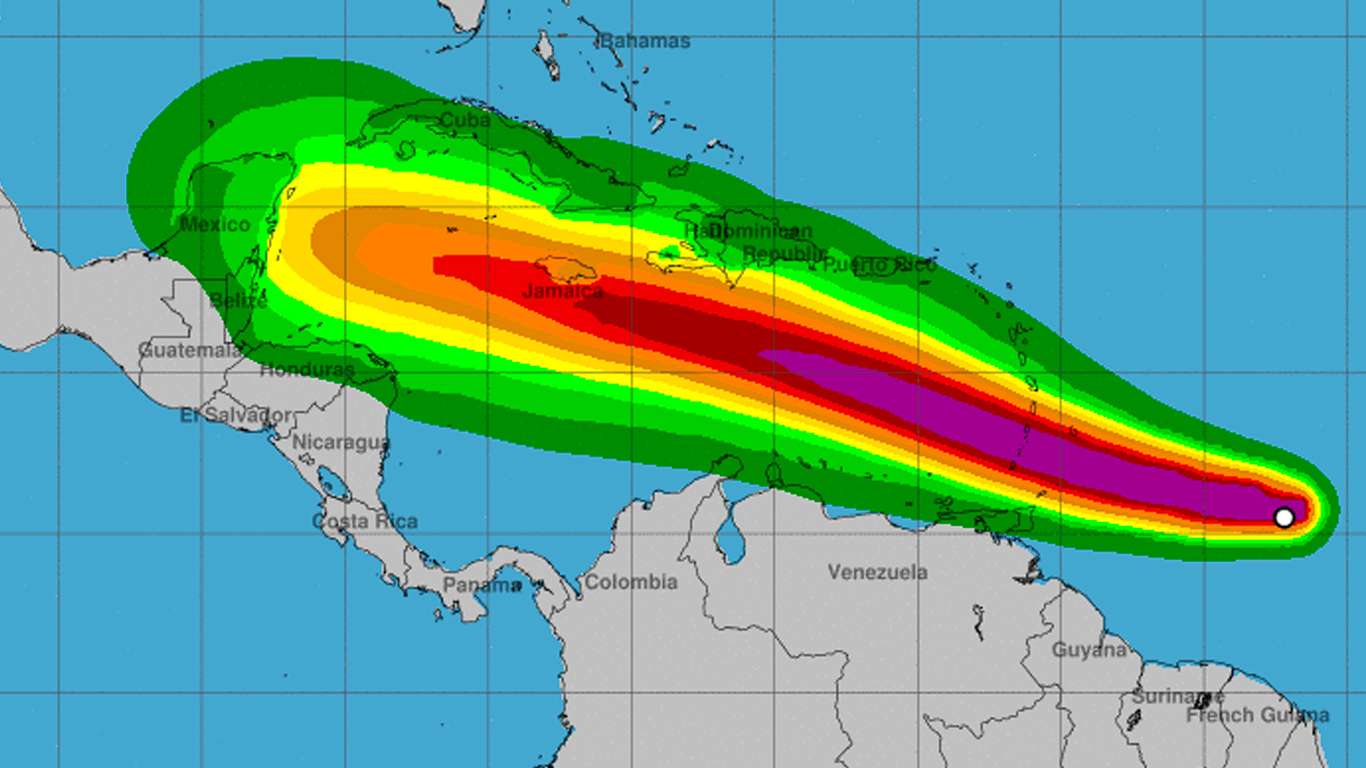 Huracán Beryl Trayectoria