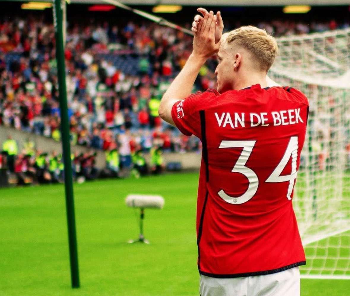 Van De Beek al Girona