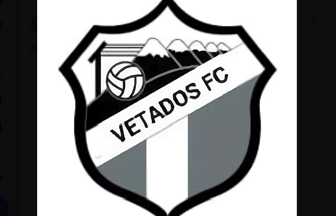 Los memes que dejaron los incidentes de aficionados cremas en Costa Rica