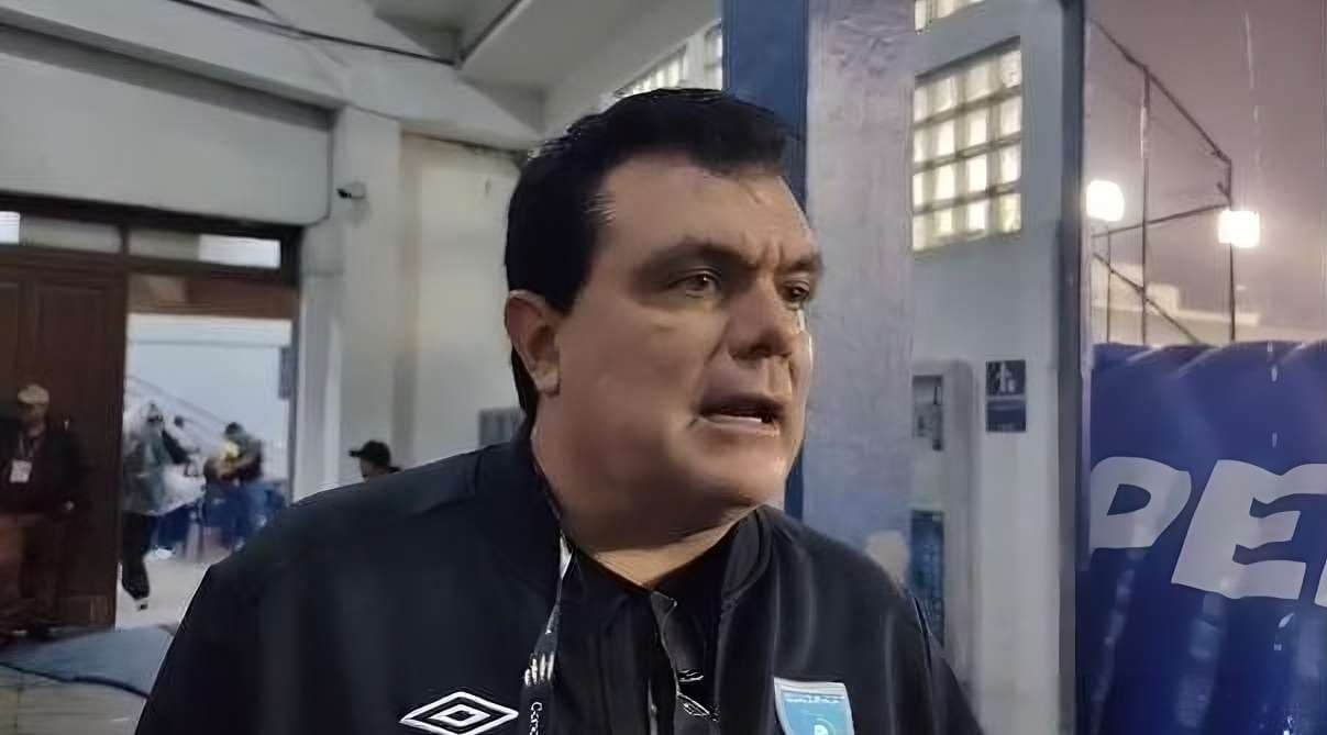 Gerardo Paiz revela qué pasará con el Doroteo Guamuch para cambiar la grama y la pista