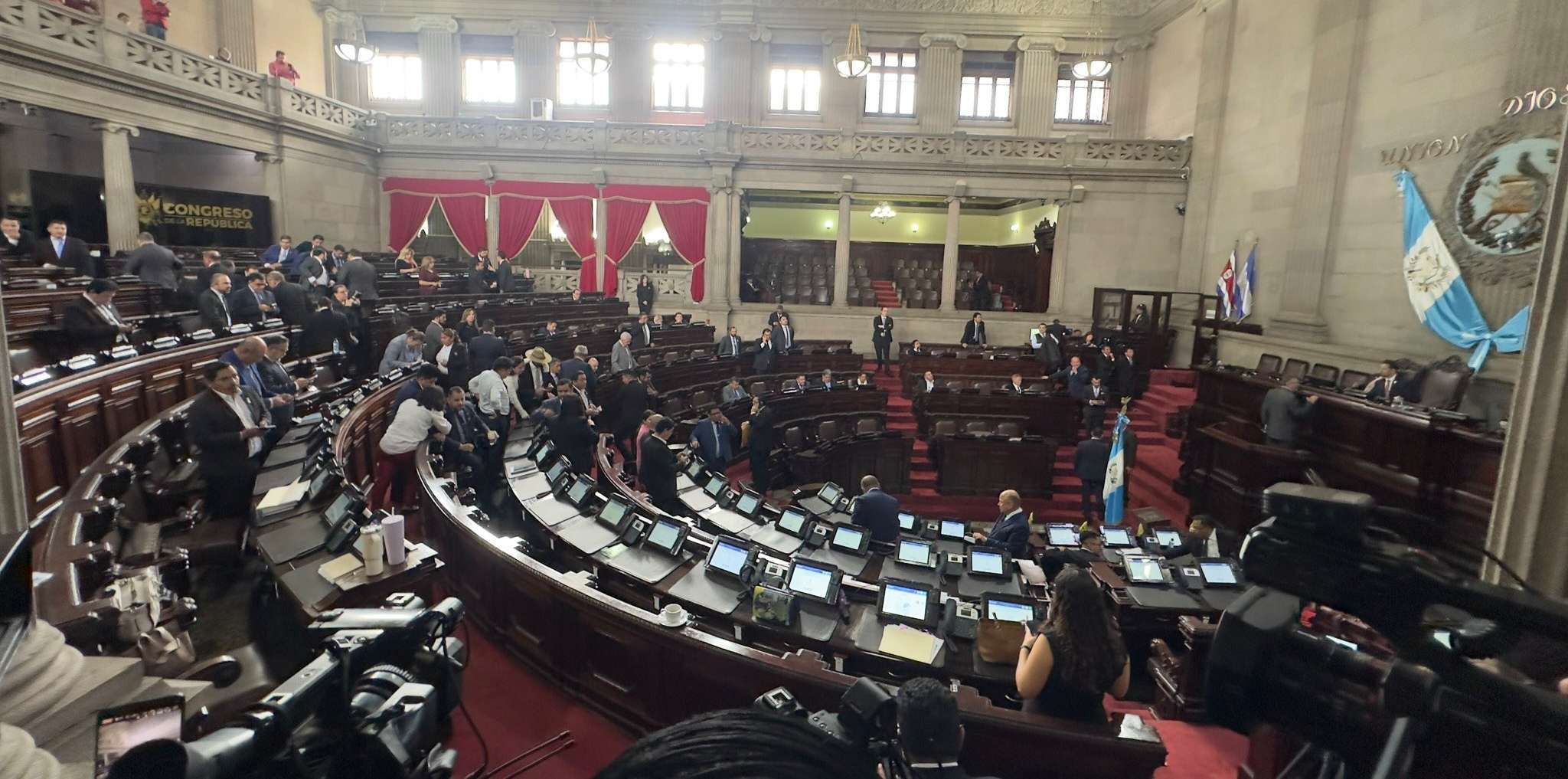 Comienza sesión en el Congreso con elección de CSJ en la agenda