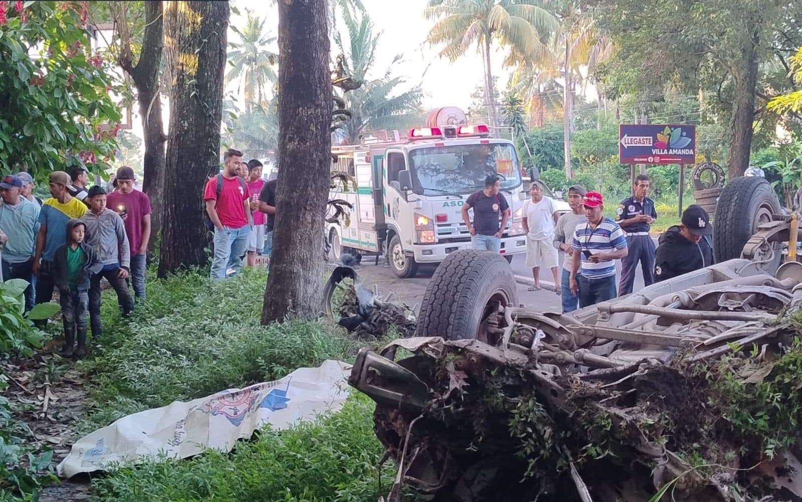 Accidente en San Antonio Suchitepéquez deja un fallecido y un herido