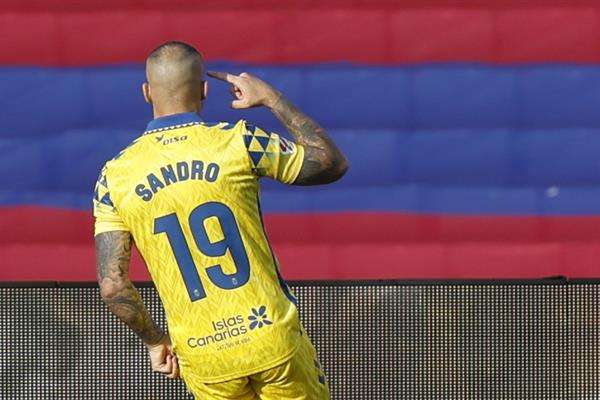 Delantero de Las Palmas: «Hemos hecho historia»