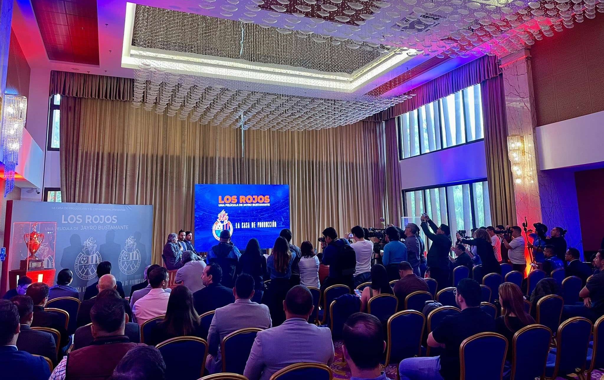 ¡Los Rojos llegan a la pantalla bajo la dirección de Jayro Bustamante!