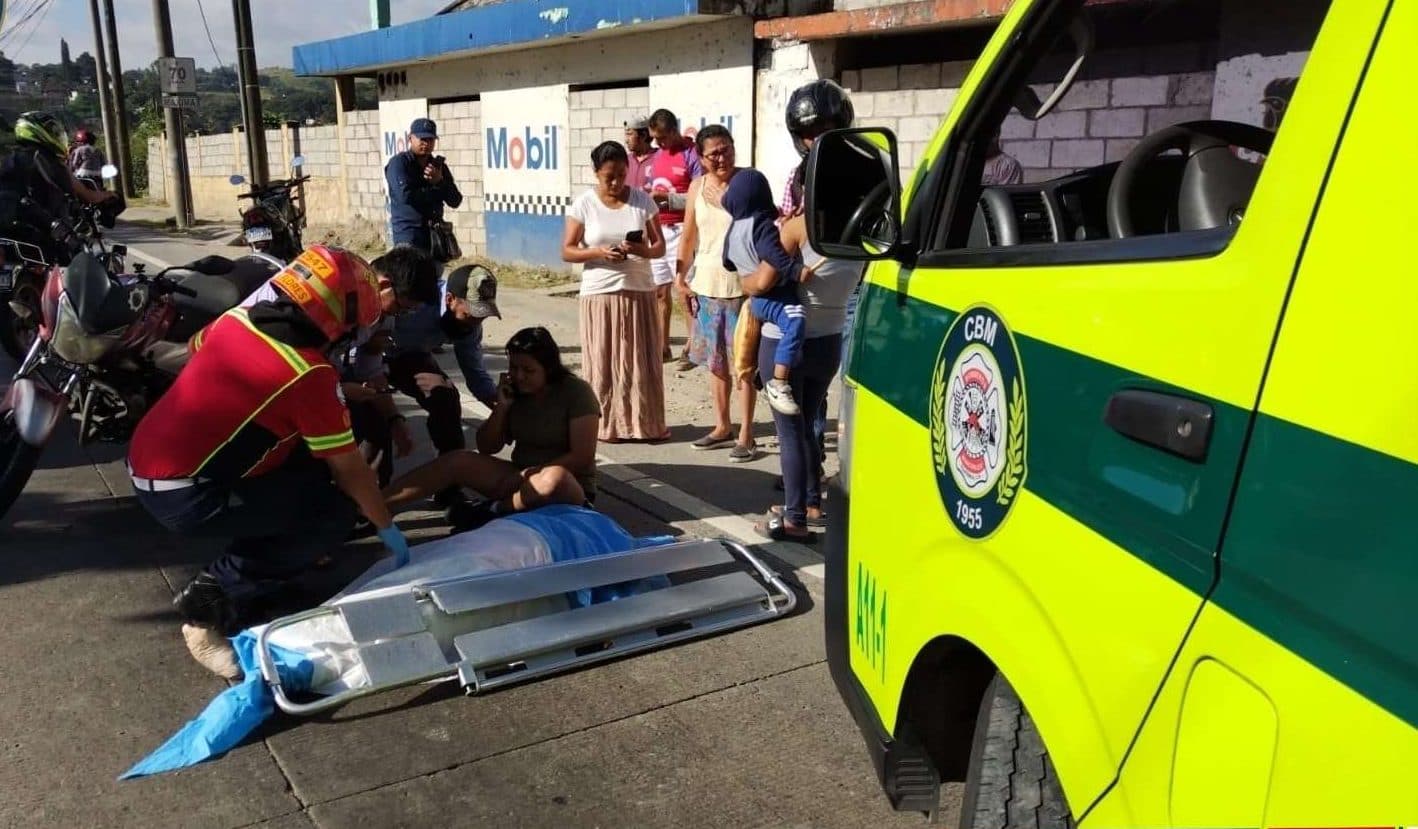 EN FOTOS | Mujer fallece atropellada en ruta al Atlántico