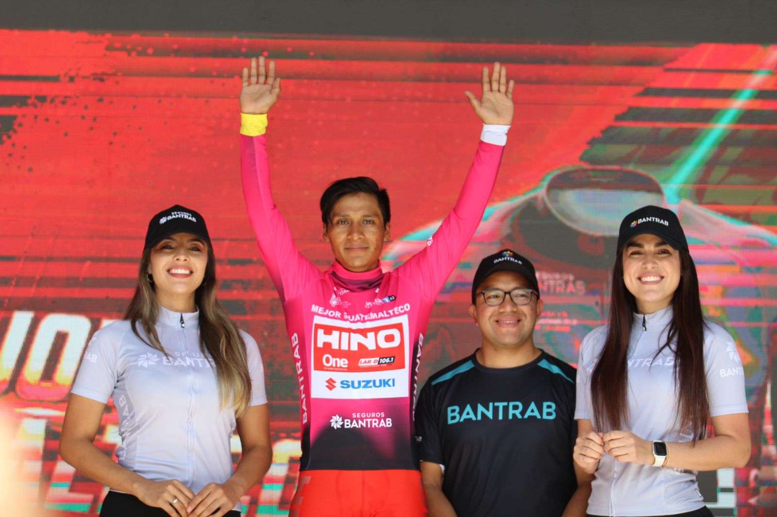 Mardoqueo Vásquez pierde segundos importantes en la cronoescalada