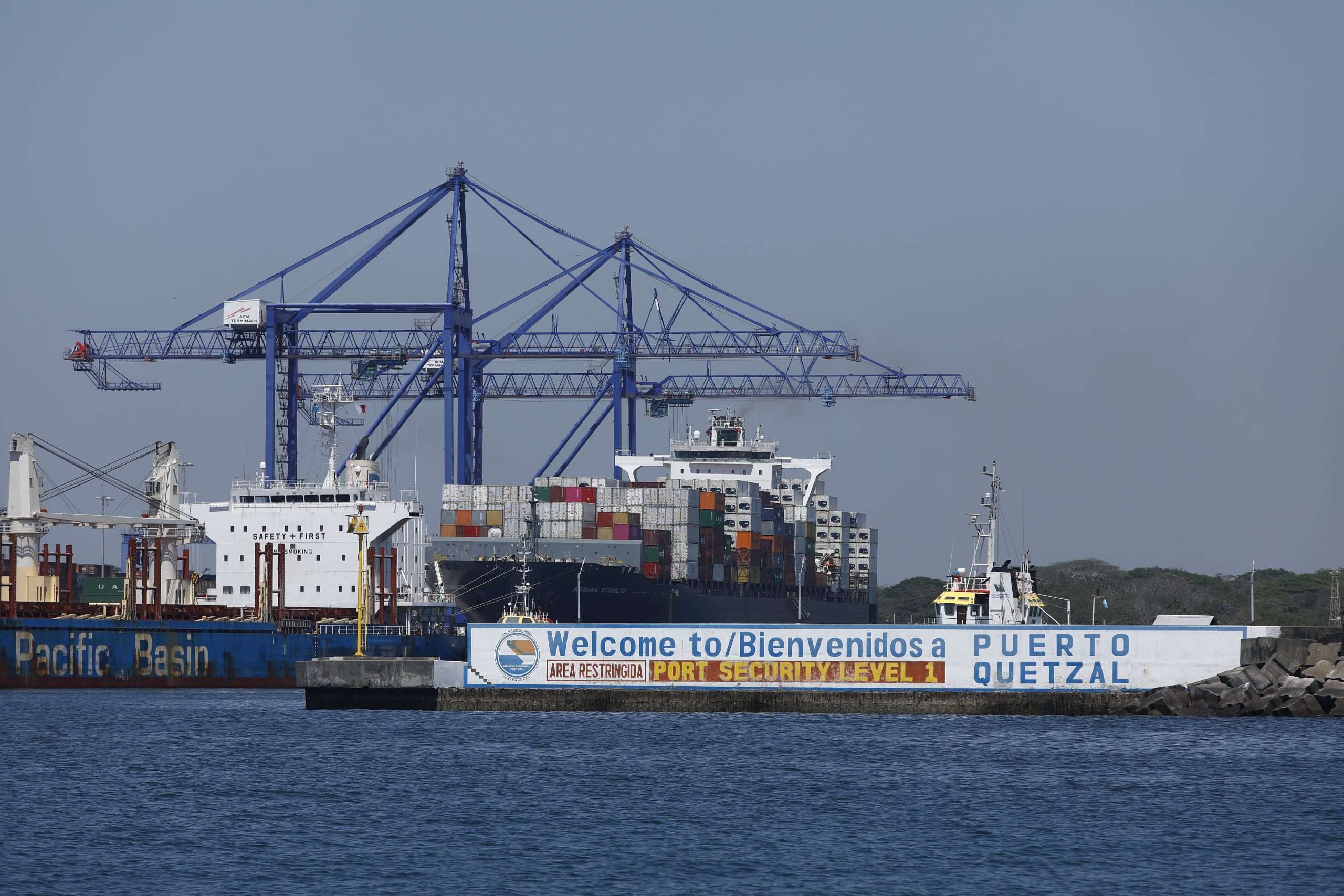 Dragado y parqueos afectan la eficiencia de las operaciones ¿Qué detiene el crecimiento de Puerto Quetzal?