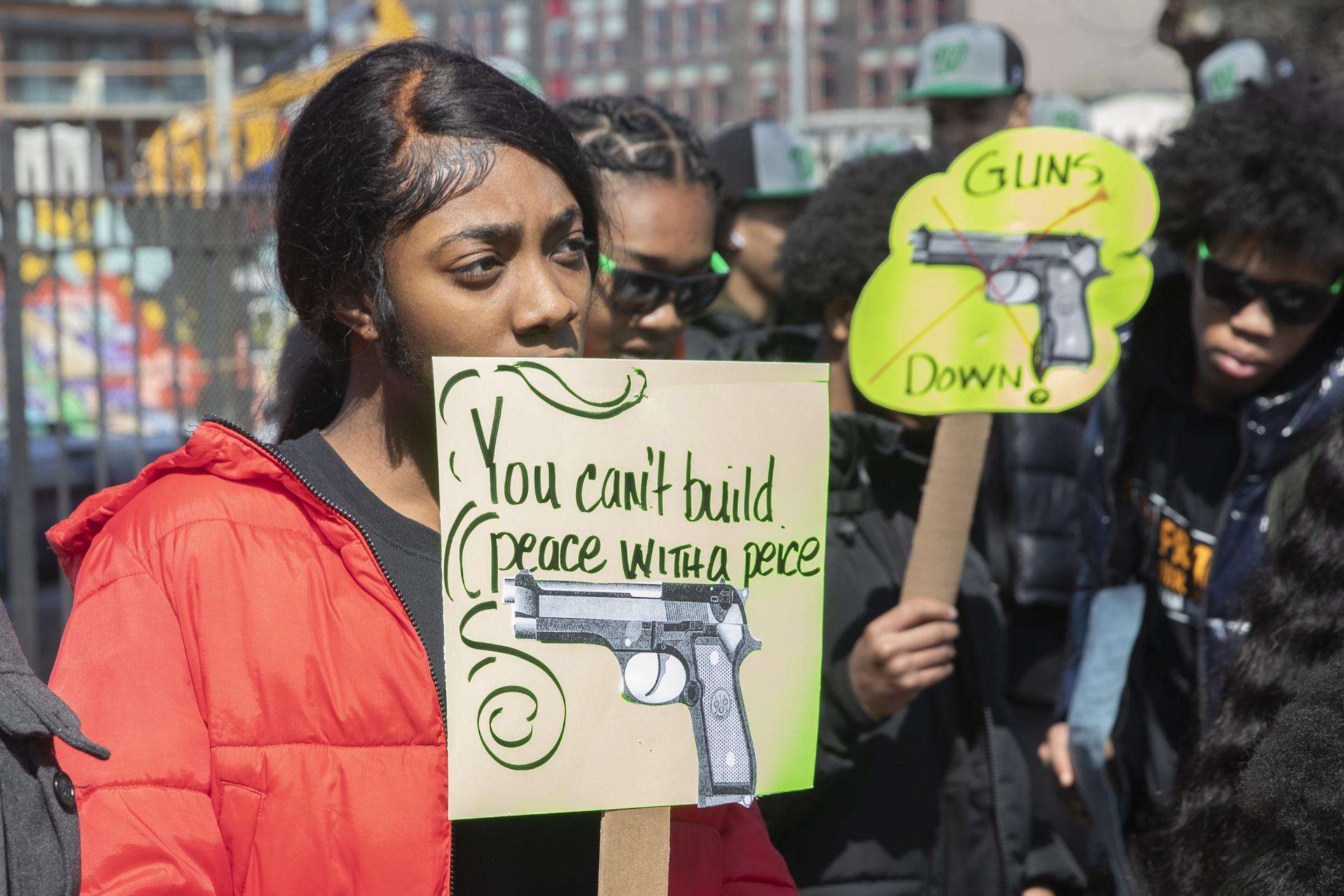 Contabilizan más de 15.700 muertos por arma de fuego en Estados Unidos en lo que va de año