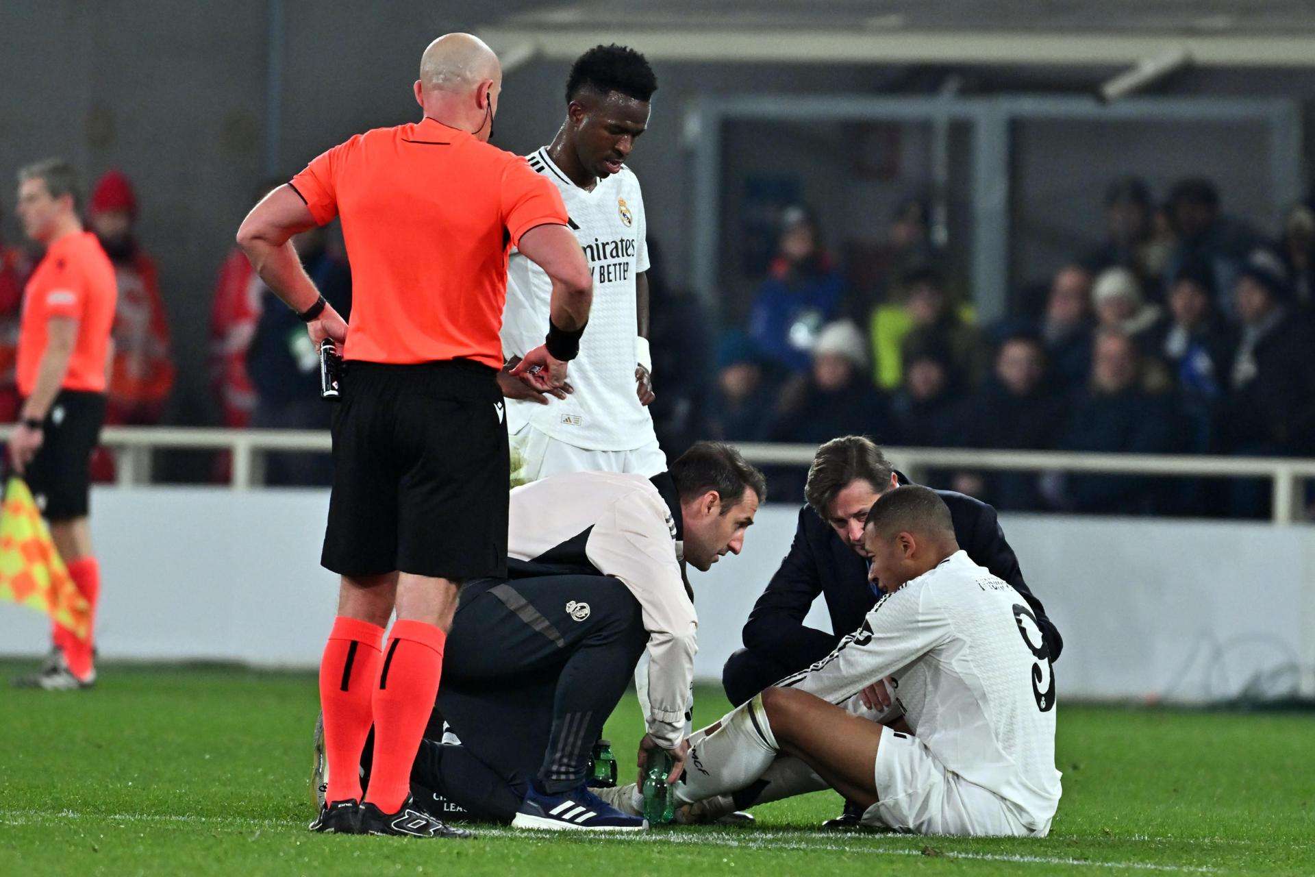 Mbappé, duda para la Intercontinental tras sufrir lesión en el muslo izquierdo