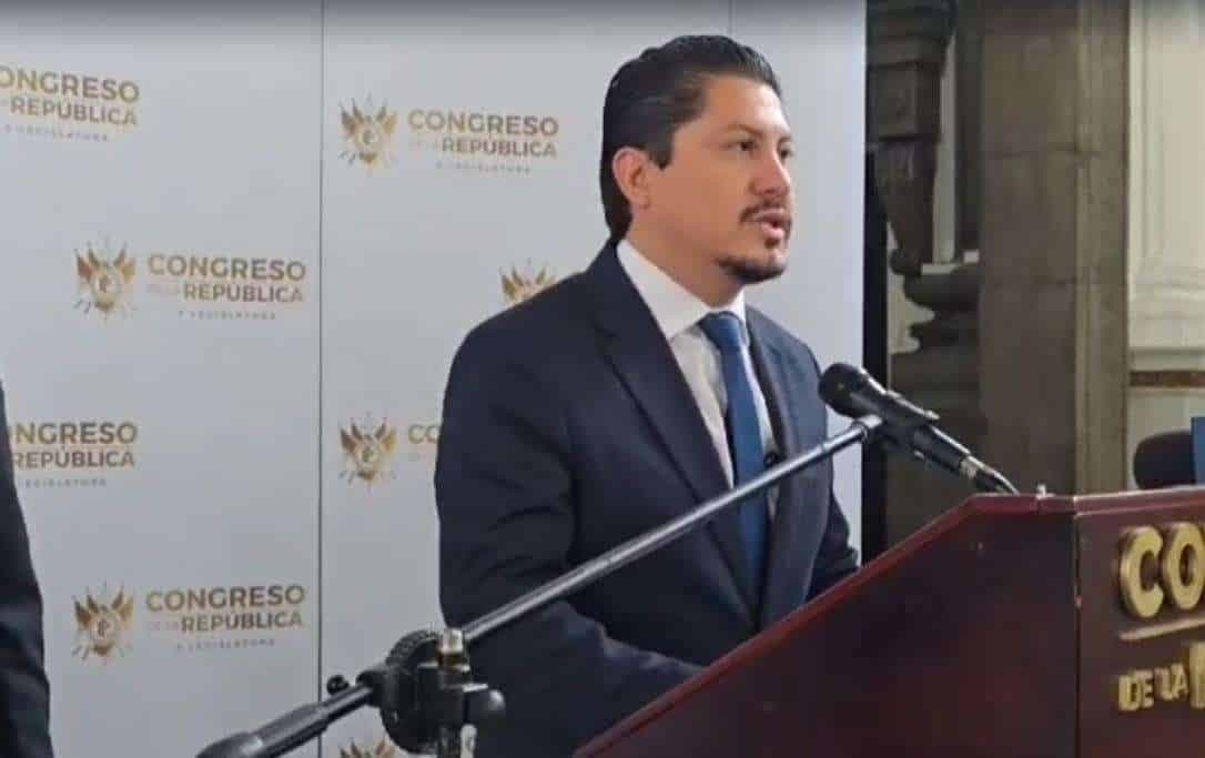 ¿Qué pasa con las carreteras de Huehuetenango? Julio López presenta amparo contra el MICIVI