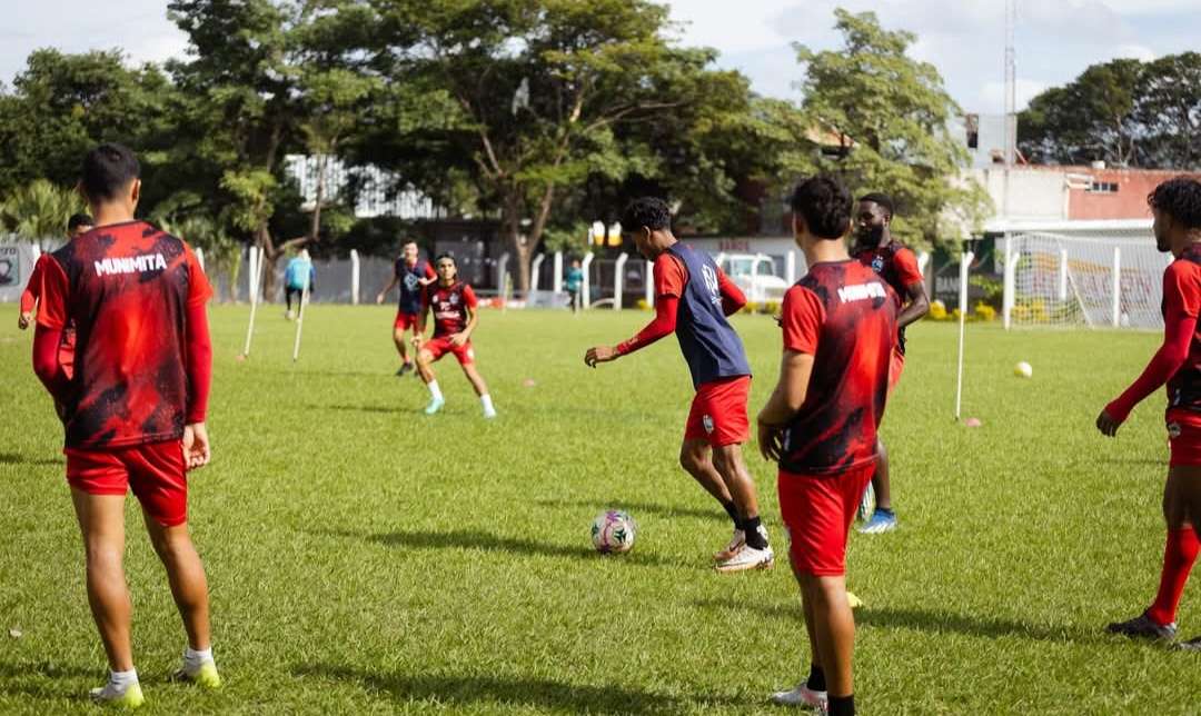 EN DIRECTO | Escuche aquí la final de Primera División entre Mictlán y Sacachispas