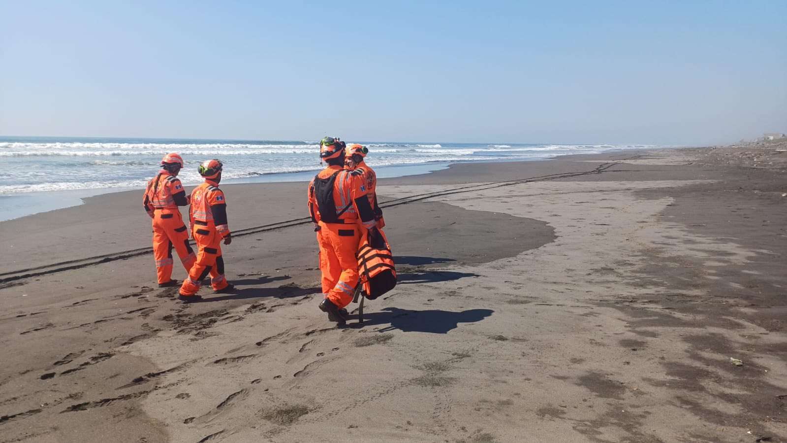 Inician búsqueda de joven desaparecido en las playas del Puerto San José