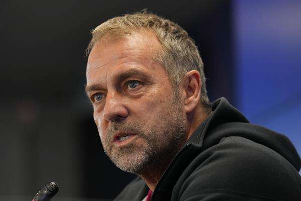 Flick sobre su sanción: «Quizás he de trabajar mi comportamiento»