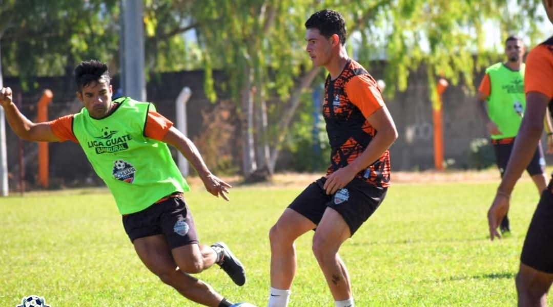 EN DIRECTO | Escuche aquí el partido Achuapa vs Xelajú de Liga Nacional