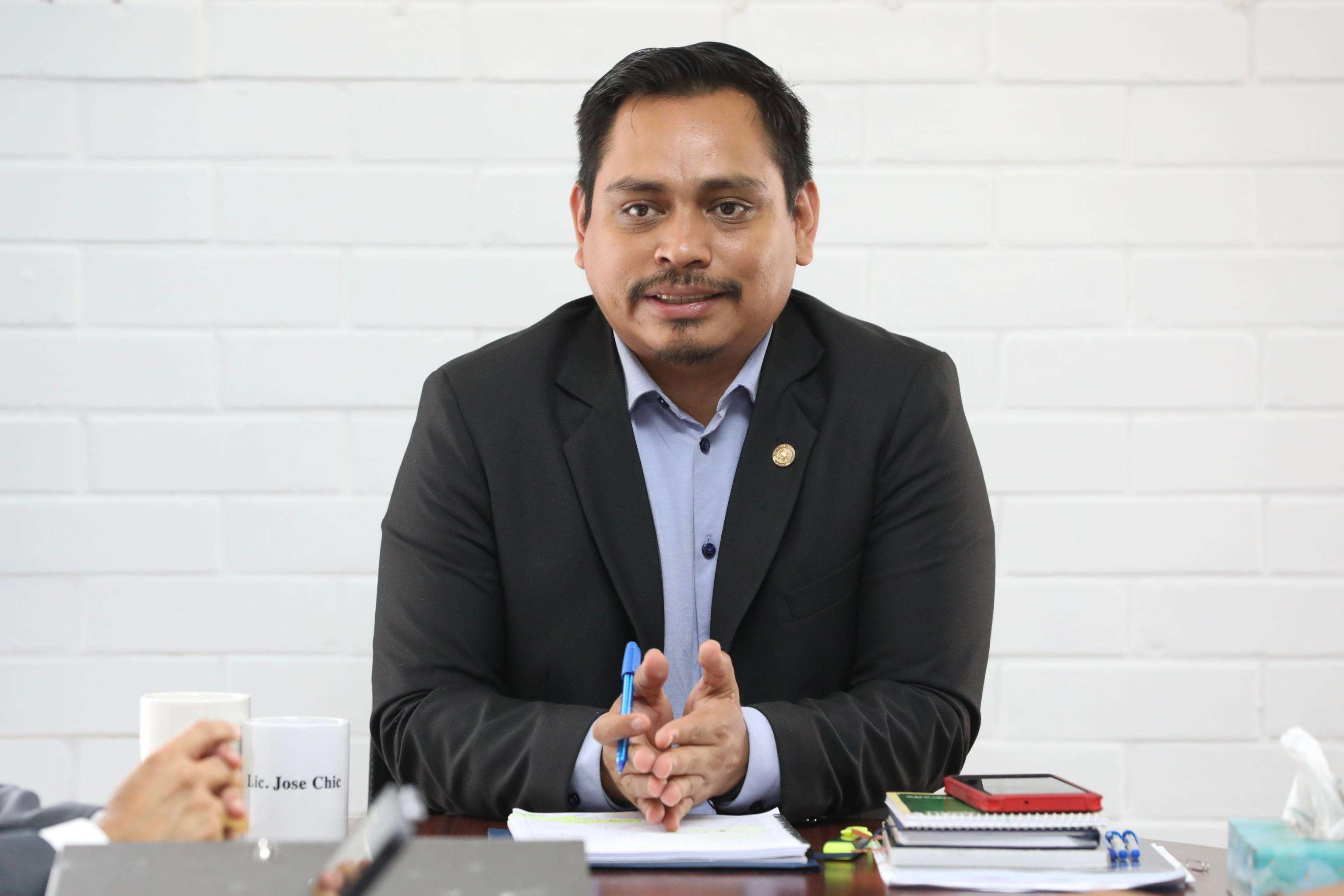 ‘No hay comunicación con Karina Paz’: Chic habla de las tensiones dentro de la bancada