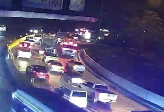 Congestión vehicular impacta múltiples zonas tras accidente en Carretera a El Salvador