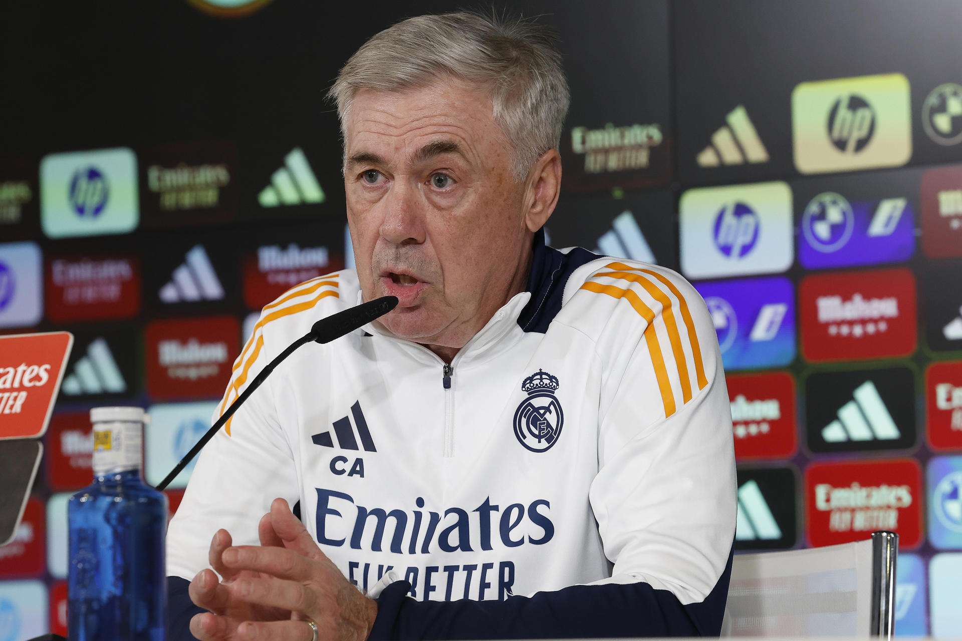 Ancelotti pide respeto a los clubes y las reglas en el caso Dani Olmo