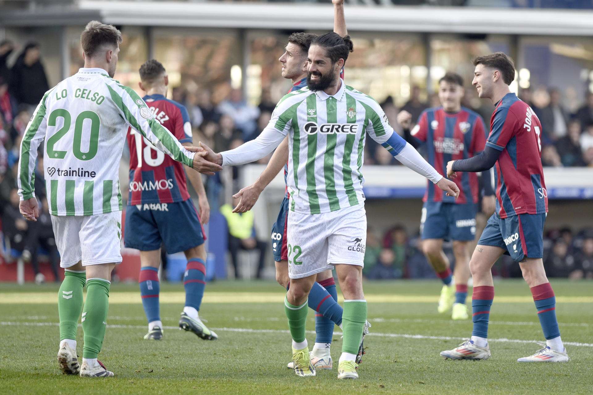 Isco mete al Betis en los octavos de la Copa del Rey