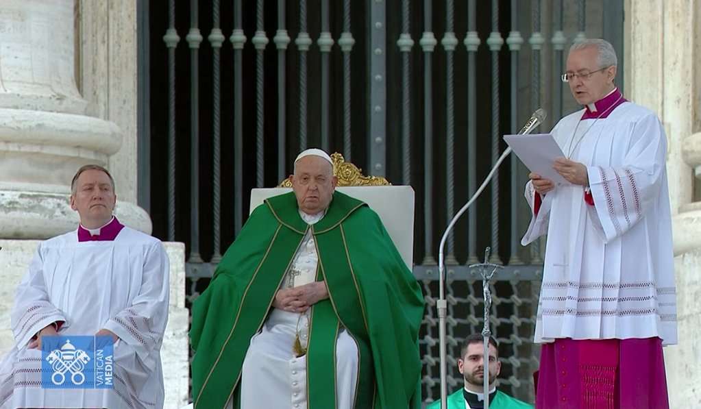 Papa Francisco sufre crisis respiratoria y su pronóstico es reservado