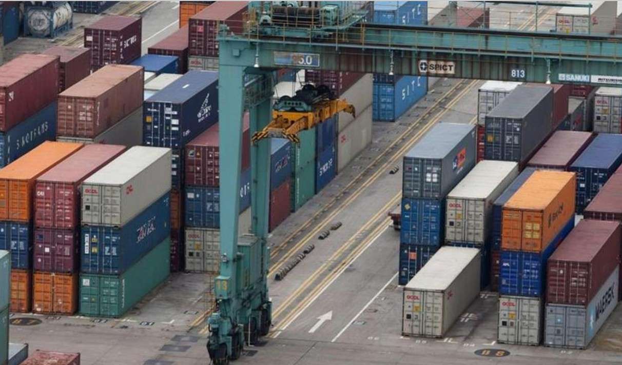 ¿Retrasos en aduanas? Intendente asegura que operaciones vuelven a la normalidad